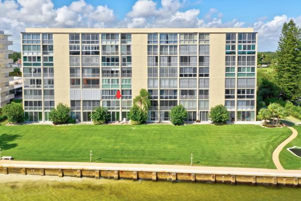 Lake Harbour Towers North, 501 Lake Shore Dr #203, Lake Park, Florida 33403, image 3