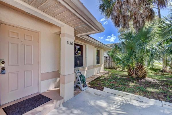 Sugar Pond Manor, 1130 Mulberry Pl, Wellington, Florida 33414, image 1