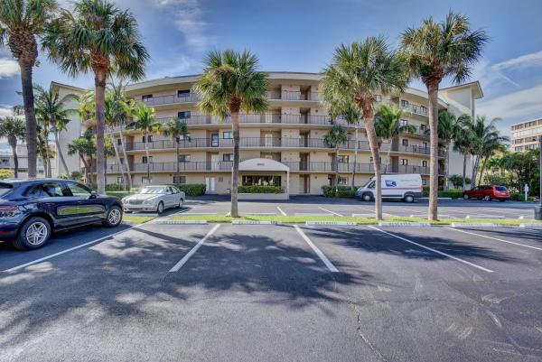Southgate, 3605 S Ocean Blvd #533, South Palm Beach, Florida 33480, image 3