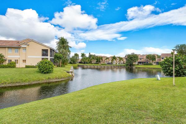 Isles Of Boca, 23122 Island Vw #6, Boca Raton, Florida 33433, image 3