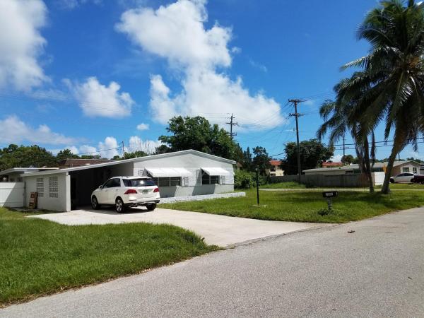 Englewood Manor, 3002 French Ave, Lake Worth, Florida 33461, image 1