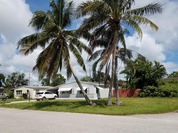 Englewood Manor, 3002 French Ave, Lake Worth, Florida 33461, image 2