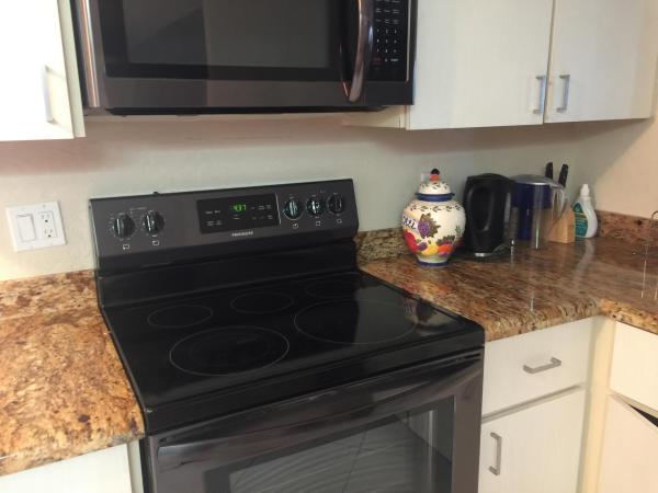 Palm Chase, 10711 Ocean Palm Way #101, Boynton Beach, Florida 33437, image 3