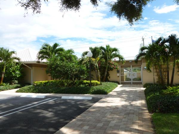 Turtle Creek, 2 SE Turtle Creek Dr #E, Jupiter, Florida 33469, image 1