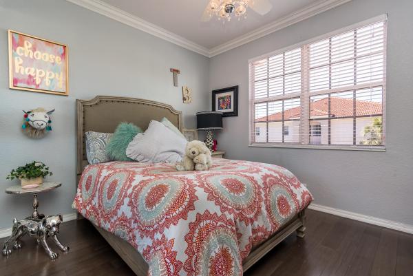 Carriage Pointe Townhomes, 18 Nottingham Pl, Boynton Beach, Florida 33426, image 1