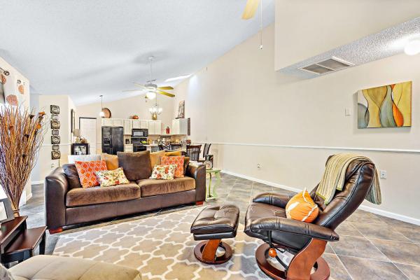 Westwood Gardens, 5966 Golden Eagle Cir, Palm Beach Gardens, Florida 33418, image 3