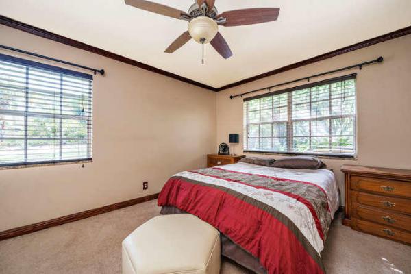 Lake Osborne Terrace, 726 Lake Osborne Ter, Lake Worth Beach, Florida 33461, image 2