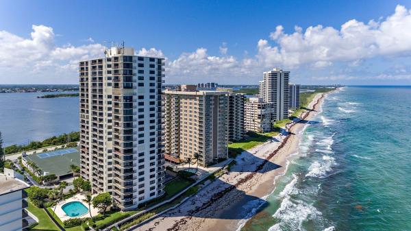 Connemara, 5420 N Ocean Dr #206, Riviera Beach, Florida 33404, image 3