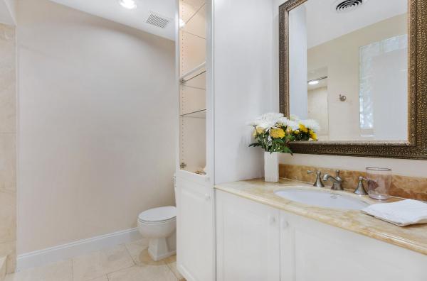 Boca Village, 1121 NW 13th St #4, Boca Raton, Florida 33486, image 3