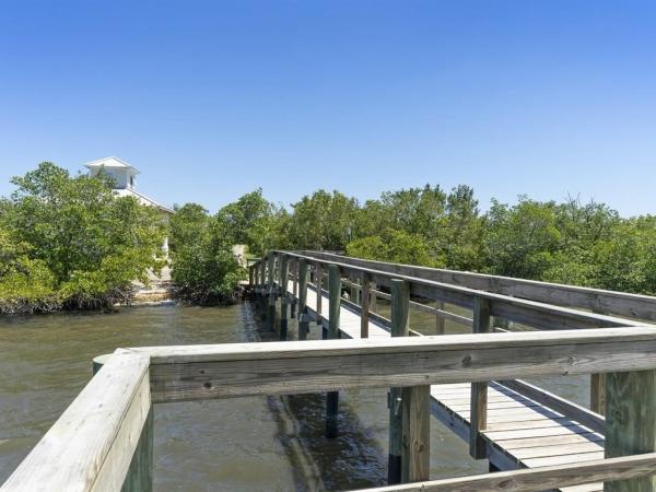Avalon Beach, 6 Ocean Estates Dr, Fort Pierce, Florida 34949, image 1