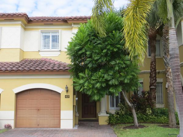 Murano Bay, 4020 Murano Bay Dr, Boynton Beach, Florida 33435, image 1