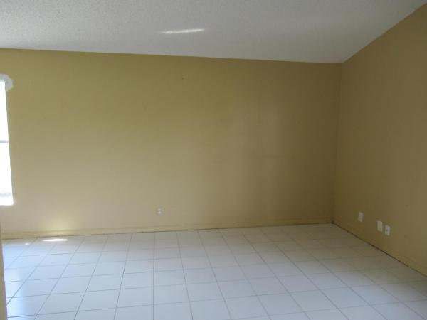 Brittany Village, 4207 Crozet Ct, West Palm Beach, Florida 33409, image 2