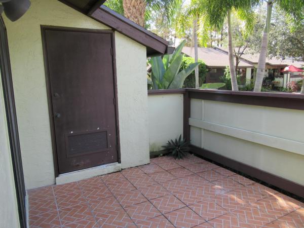 Strathmore Gate West, 443 Midsummer Ct, Royal Palm Beach, Florida 33411, image 2
