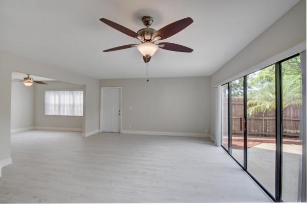 Weybridge Townhomes, 104 Weybridge Cir #D, Royal Palm Beach, Florida 33411, image 1