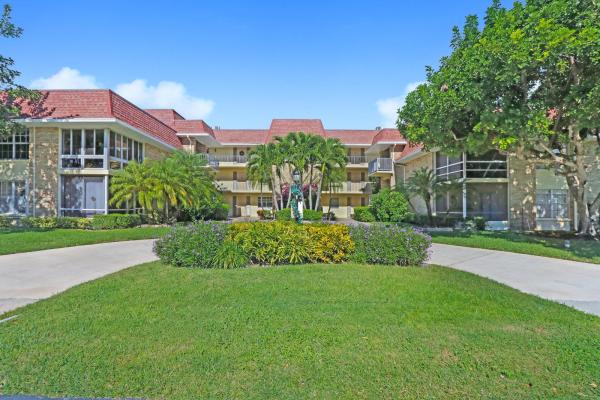 Tamberlane, 5500 Tamberlane Cir #303, Palm Beach Gardens, Florida 33418, image 3