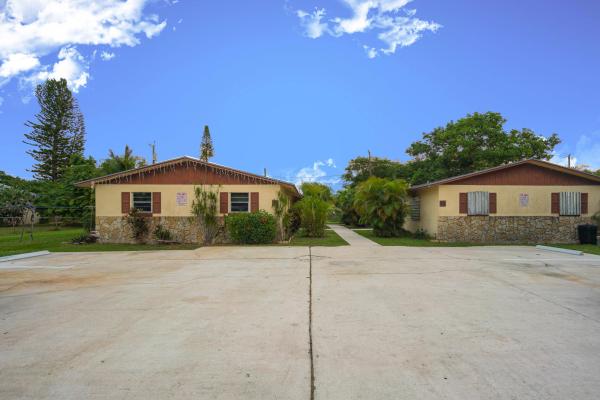 Lake Worth No HOA, 4208 42nd Ave S, Lake Worth, Florida 33461, image 2