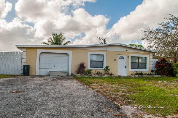 Lake Worth No HOA, 3663 Almar Rd, Lake Worth Beach, Florida 33461, image 2
