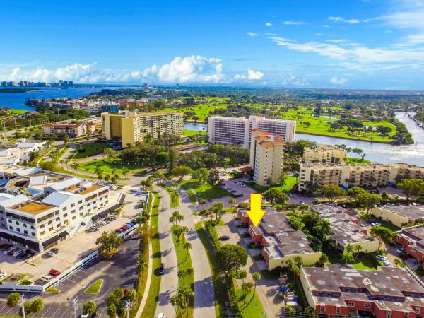 Royale Harbour Of North Palm Beach, 382 Golfview Rd #E, North Palm Beach, Florida 33408, image 1