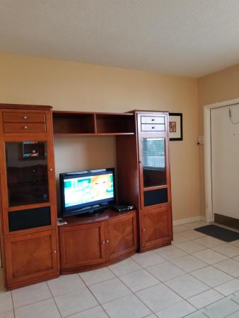 Palm Beach Whitehouse, 2565 S Ocean Blvd #3030, Palm Beach, Florida 33480, image 2