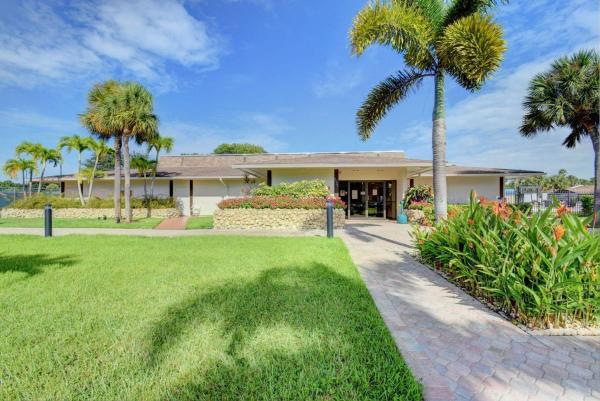 Dogwood At Las Verdes, 5340 Las Verdes Cir #113, Delray Beach, Florida 33484, image 1