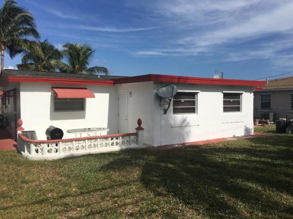 Sunrise Golf Village, 8530 NW 26th St, Sunrise, Florida 33322, image 1