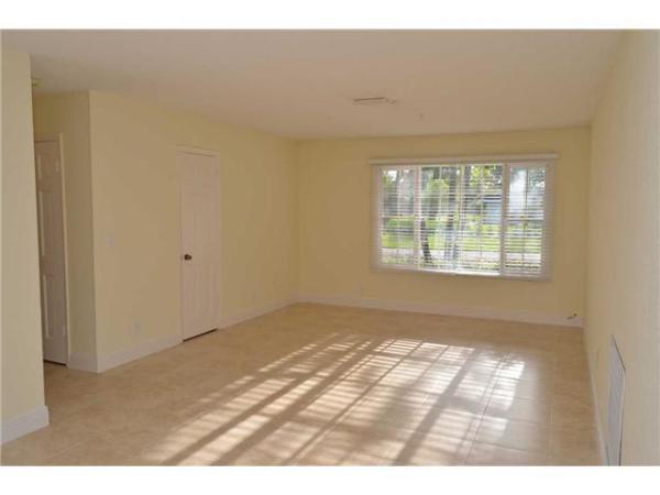 Sherwood Park, 3416 Lowson Blvd, Delray Beach, Florida 33445, image 2