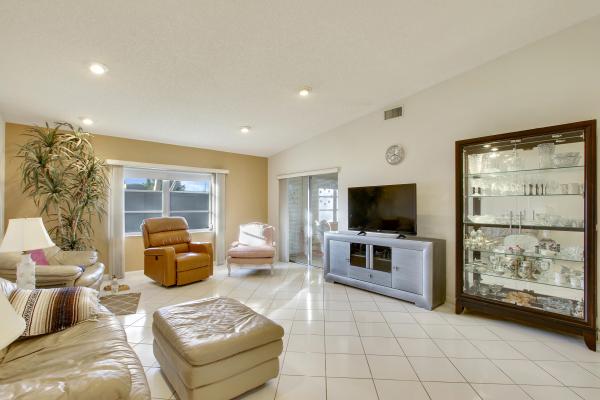 Eastgate At Whisper Walk, 8212 Summerbreeze Ln, Boca Raton, Florida 33496, image 1
