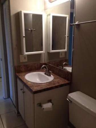 Forest Glen Townhouses, 4747 Orleans Ct #D, West Palm Beach, Florida 33415, image 1