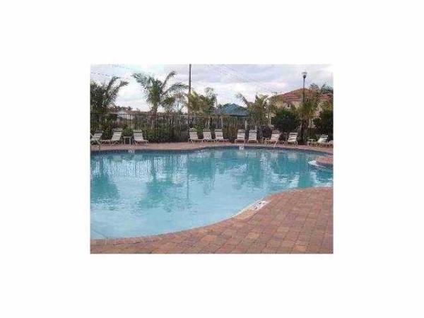 Parkside Village, 3090 N Evergreen Cir, Boynton Beach, Florida 33426, image 1