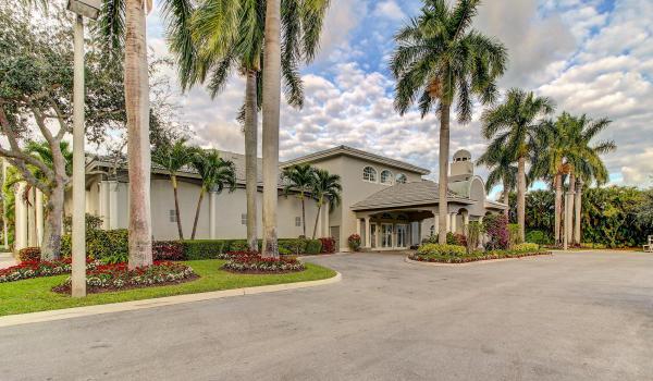 Majestic Isles, 10653 Royal Caribbean Cir, Boynton Beach, Florida 33437, image 2