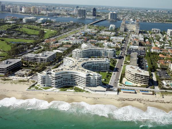 Sun & Surf, 130 Sunrise Ave #PH-9, Palm Beach, Florida 33480, image 2