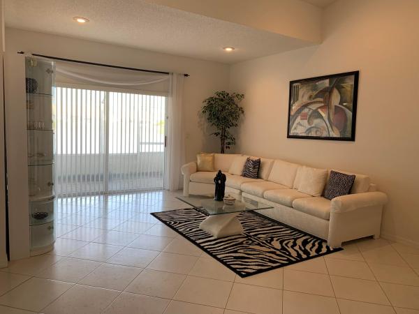 Floral Lakes, 6139 Floral Lakes Dr, Delray Beach, Florida 33484, image 2