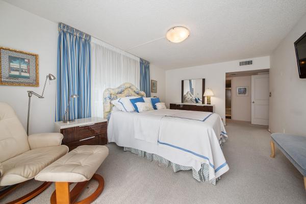 Winthrop House, 100 Worth Ave #220, Palm Beach, Florida 33480, image 2