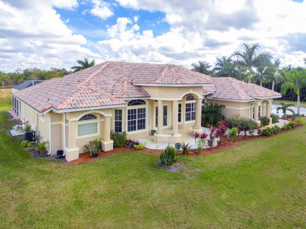 Deer Run, 2322 Prarieview Dr, Loxahatchee, Florida 33470, image 2