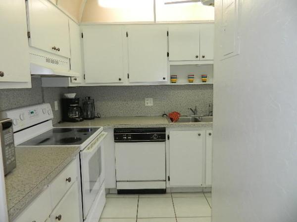 The Pines Of Delray, 1130 Violet Ter, Delray Beach, Florida 33445, image 2
