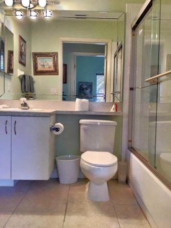 Kings Isle, 1106 NW Lombardy Dr, Port St. Lucie, Florida 34986, image 3