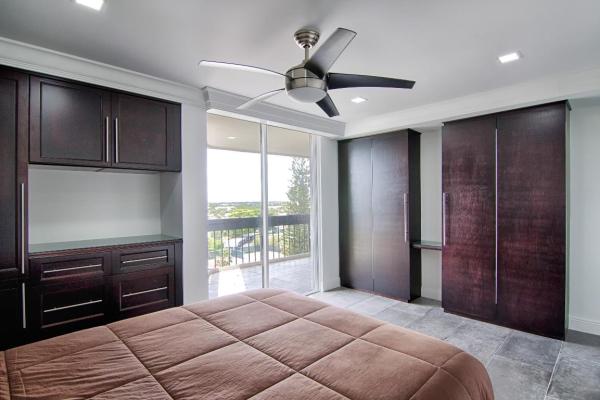 Lincoln Tower, 2400 Presidential Way #804, West Palm Beach, Florida 33401, image 1