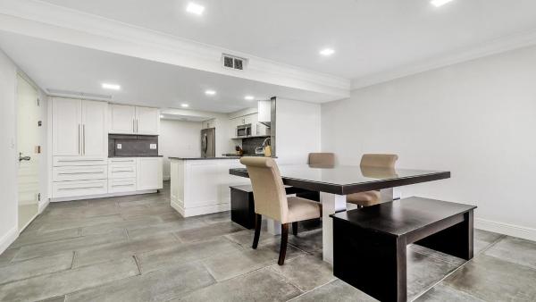 Lincoln Tower, 2400 Presidential Way #804, West Palm Beach, Florida 33401, image 2