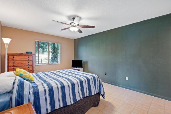 Palm Beach National Golf & Country Club Estates, 3080 Medinah Cir W, Lake Worth, Florida 33467, image 1