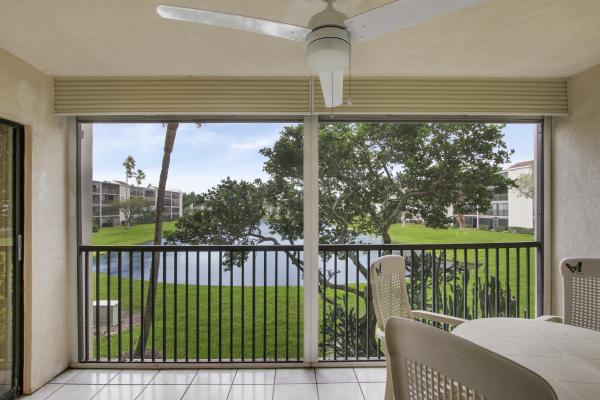 Huntington Lakes 1, 14460 Strathmore Ln #205, Delray Beach, Florida 33446, image 2