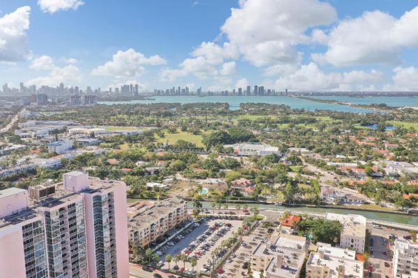 Triton Tower, 2899 Collins Ave #1723, Miami Beach, Florida 33140, image 1