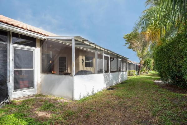 Floral Lakes, 6106 Lake Hibiscus Dr, Delray Beach, Florida 33484, image 2