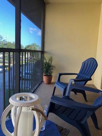 The Charter Club Of Palm Beach, 207 Foxtail Dr #H3, Greenacres, Florida 33415, image 1