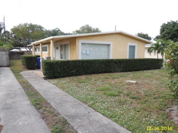 Pinehurst, 227 NE 25th Ave #1-2, Pompano Beach, Florida 33062, image 1