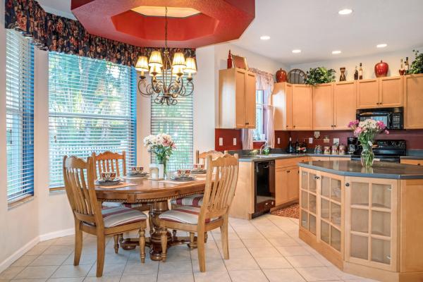 Ashford, 2481 Westmont Ln, Royal Palm Beach, Florida 33411, image 2