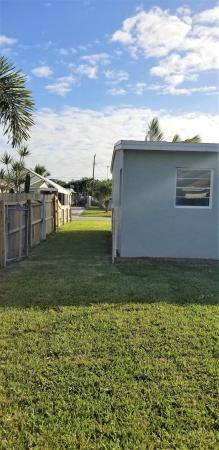 Englewood Manor, 2914 Buckley Ave, Lake Worth, Florida 33461, image 2