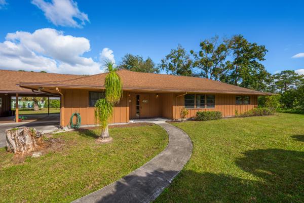 Lakewood Park, 8200 Fort Walton Ave, Fort Pierce, Florida 34951, image 3