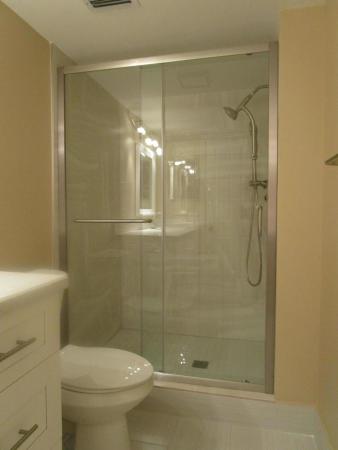 Huntington Lakes 1, 14375 Strathmore Ln #406, Delray Beach, Florida 33446, image 2