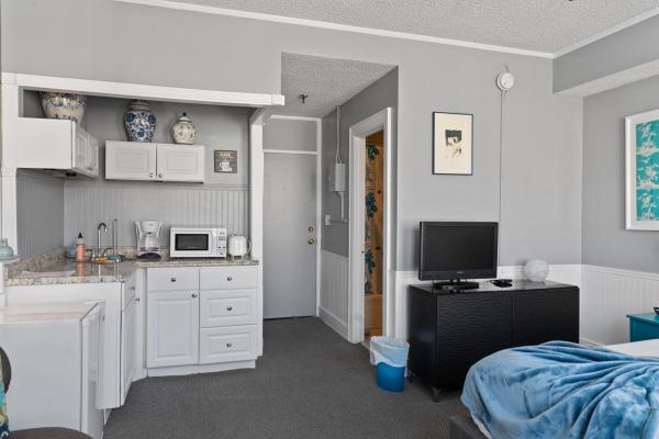 235 Sunrise Ave #3004, Palm Beach, Florida 33480, image 2