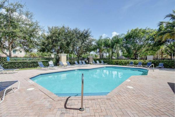 Mayfair At Wellington, 12146 Monroe St, Wellington, Florida 33414, image 3